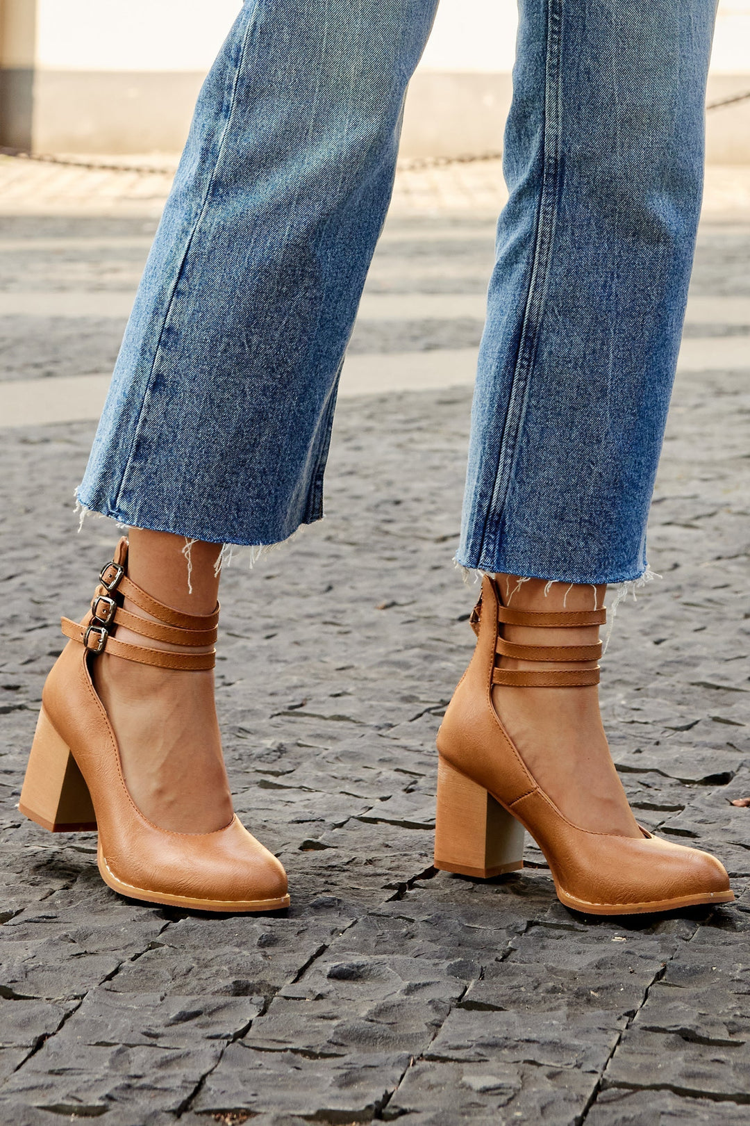 Caa™ | Smooth Ankle-Strap Sandals with Chunky Heel