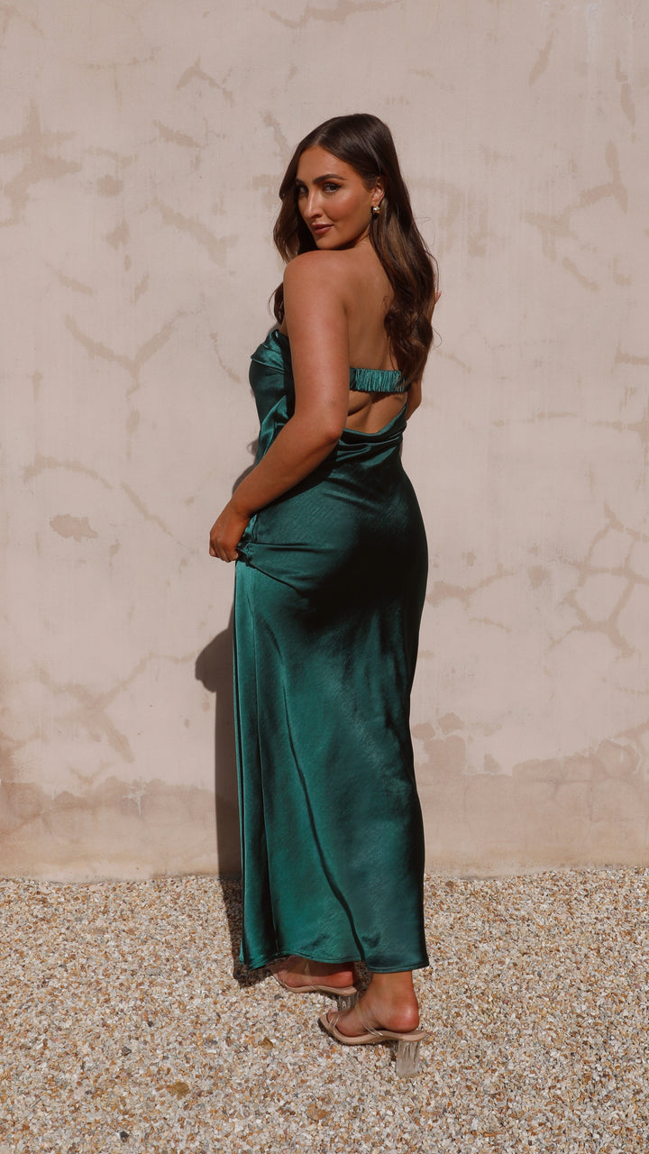 Thesa | Sleeveless Satin Dress