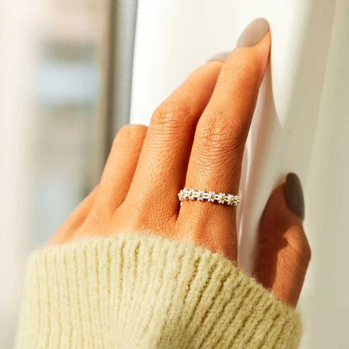 GARDEN LUXURIOUS FLOWER RING