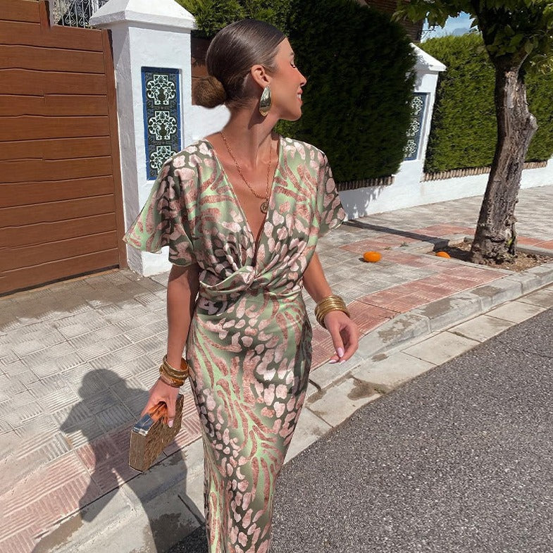 Nina – Sophisticated Silk Dress